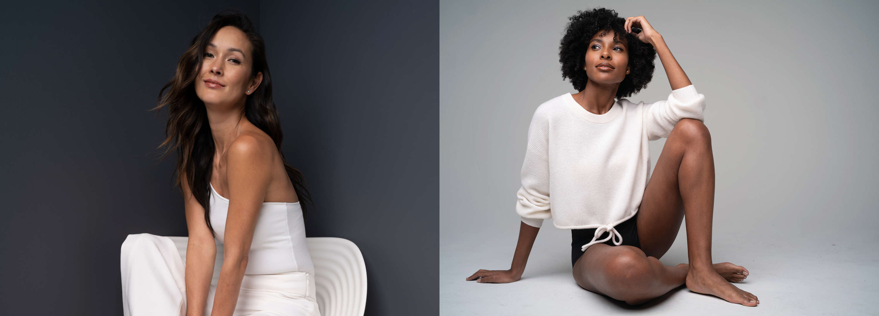 Frauen mittleren Alters blicken selbstsicher. Sie sind Gesichter der RF-Microneedling-Behandlungsmethode. Frau mit asiatischen Gesichtszügen sitzt auf einem Stuhl vor dunklem Hintergrund, mit afrikanischer Hautfarbe sitzt auf dem Boden vor einem hellen.